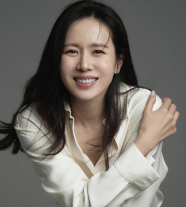 Son Ye Jin’s Adorable Snack Cart Gift to Hyun Bin’s Filming Set Melts Hearts