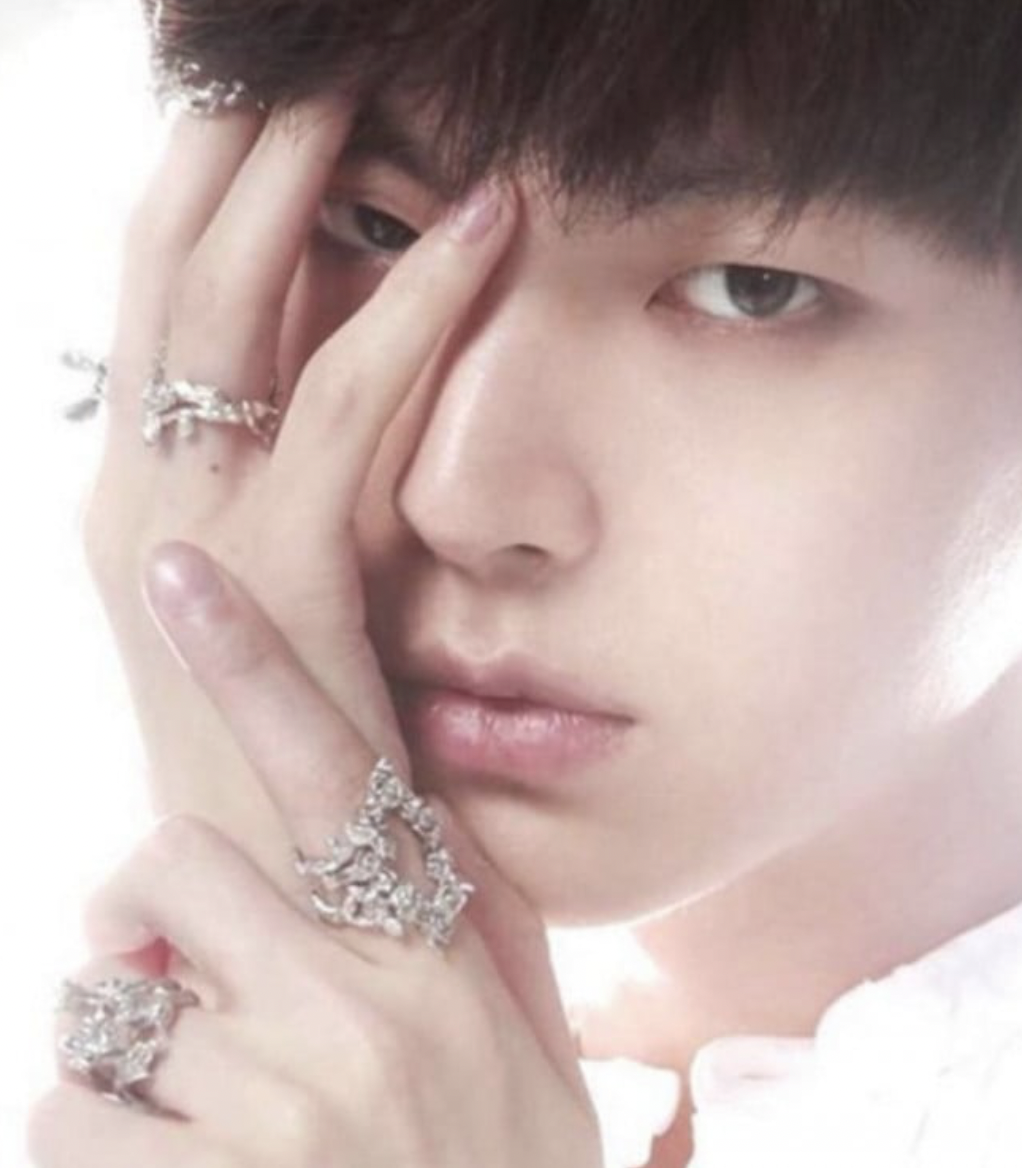 Ahn Jae Hyun Reinvents Himself as a Jewelry Entrepreneur – “Gifting a Loved One Brings Happiness”