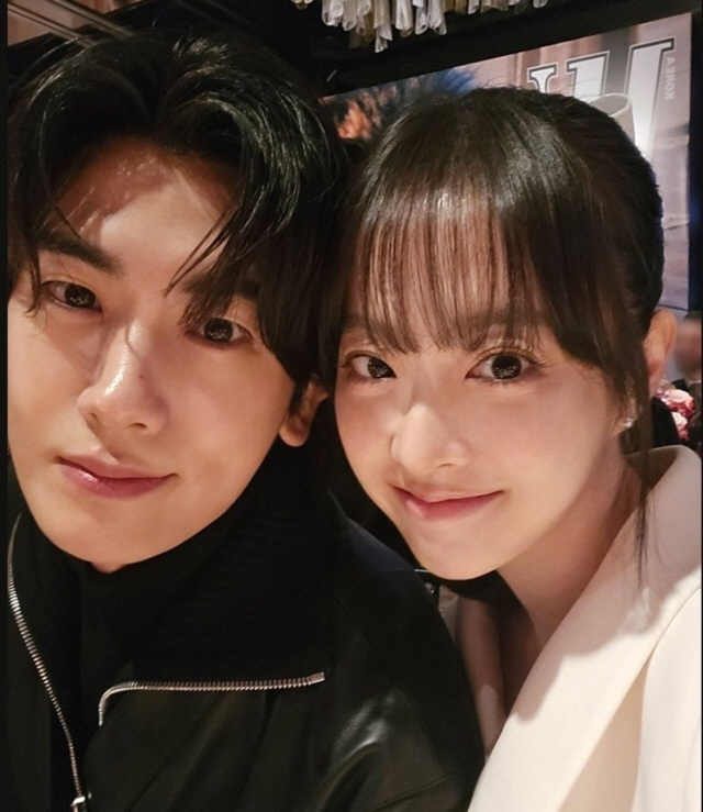 Park Hyungsik Opens Up About Dating Rumors with Park Bo Young